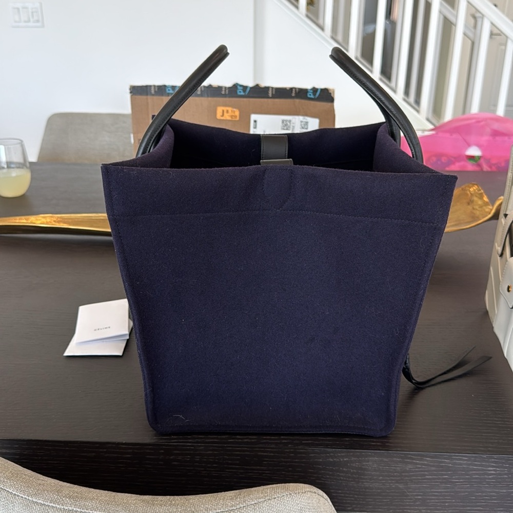 Celine phoebe Philo Phantom Bag Medium in blue/purple felt - Picture 9 of 11